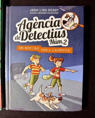 Pack 2 libros misterio y detectives catalán