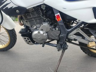Honda Dominator Adventure Moto Azul/Blanco