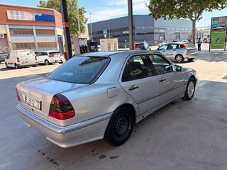 Mercedes-Benz Clase C 240