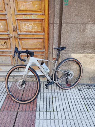 Cannondale Topstone 3 Gravel Bike