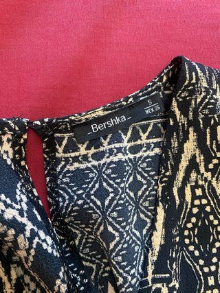 Mono corto Bershka étnico boho S