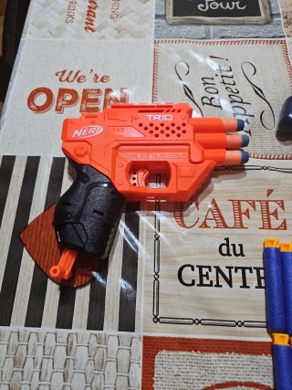 Set 2 Pistolas Dardos Nerf y X-Shot