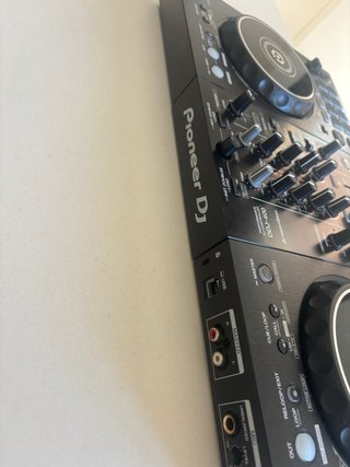 Controlador DJ Pioneer DDJ-400