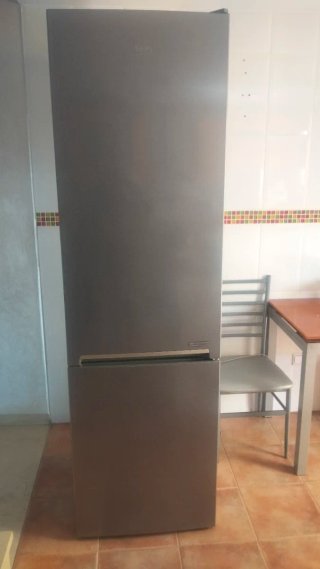 Nevera Beko