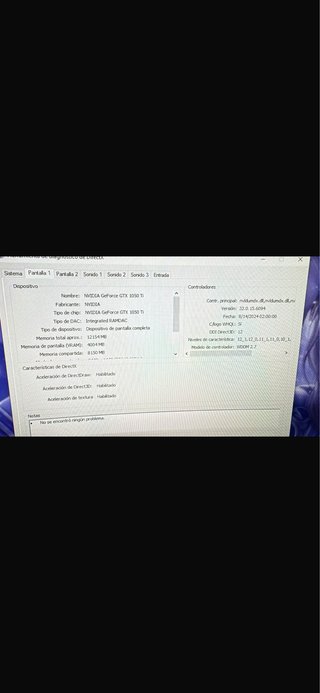 Computer da tavolo per gaming con luci LED