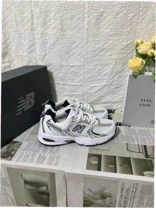New Balance 530 Blanco Plata Marino Talla 40.5