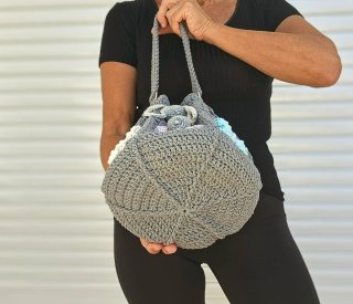 Bolso de ganchillo con flores