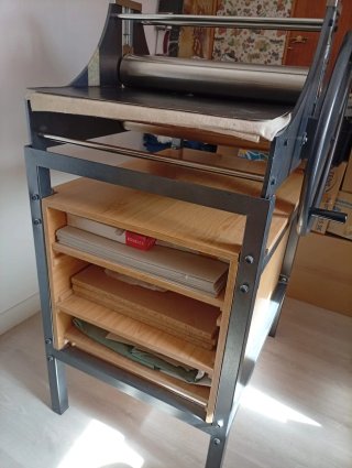 Tórculo de grabado profesional