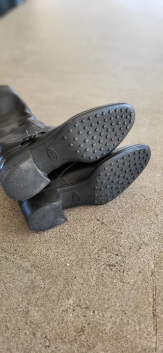 Stivali Tod's neri in pelle
