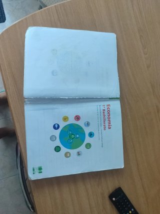 Libro de Economía 1 Bachillerato