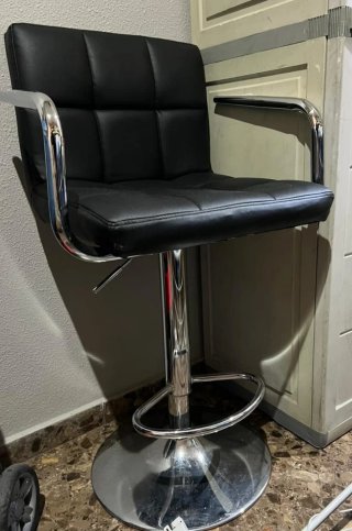 Sedia da Bar Nera con Base Cromata