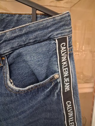 Pantalón Calvin Klein Jeans Talla 16