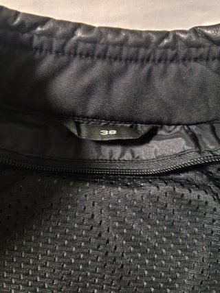Chaqueta de moto negra