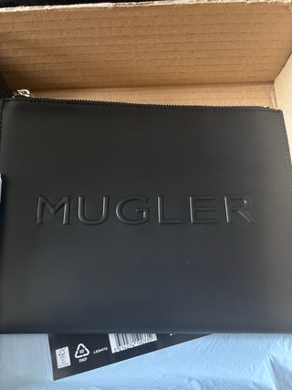 Mugler Cartera y Neceser Negro