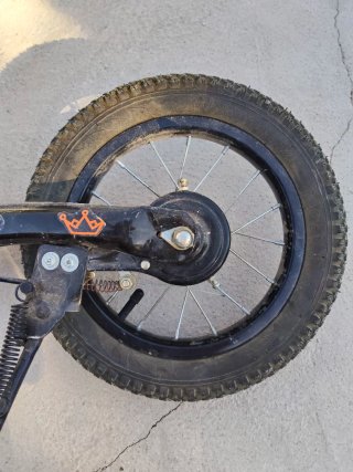 Bici sin pedales 12" naranja
