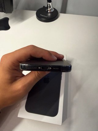iPhone 16 Nero