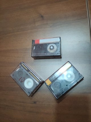 Lotto 3 cassette VHS-C varie marche