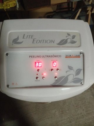 Equipo Láser LIFUTION Peeling Ultrasónico