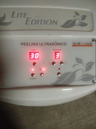 Equipo Láser LIFUTION Peeling Ultrasónico