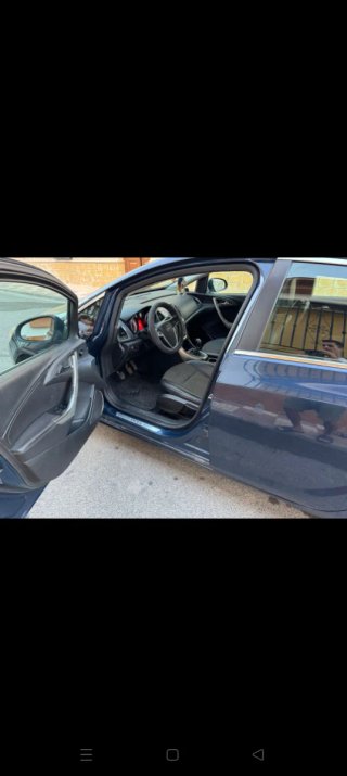 Opel Astra 2010