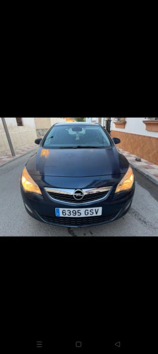 Opel Astra 2010