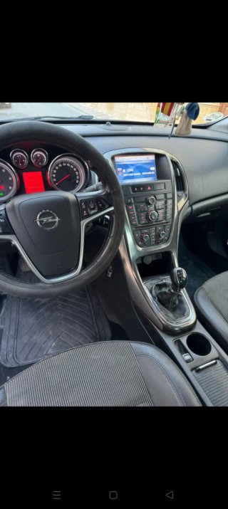 Opel Astra 2010