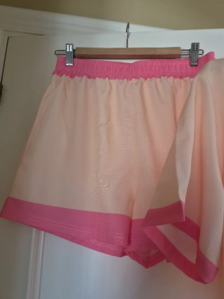 Conjunto Blusa y Short sin estrenar