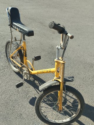 Bicicleta Motoretta-2 G.A.C. Amarilla
