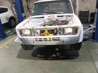 SEAT 124 1975