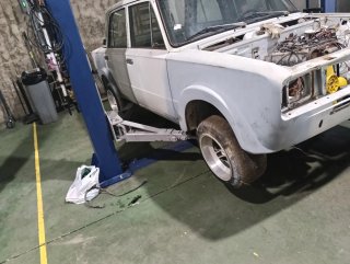 SEAT 124 1975