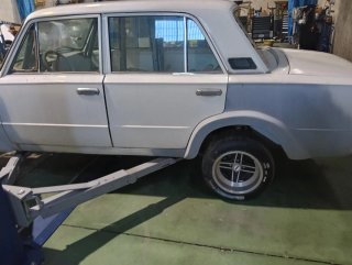 SEAT 124 1975
