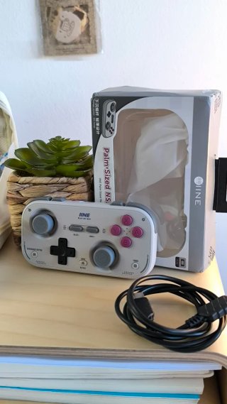 Mando IINE Pocket Color Retro