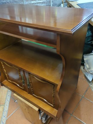 Mueble auxiliar madera TV