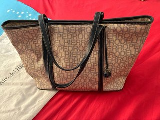 Bolso Pedro del Hierro grande