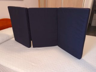 Cuna de viaje portátil con colchón