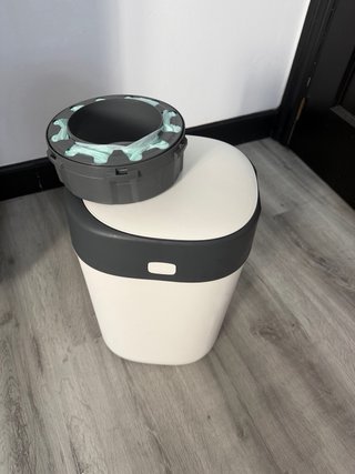 Contenedor Pañales Tommee Tippee Twist & Click