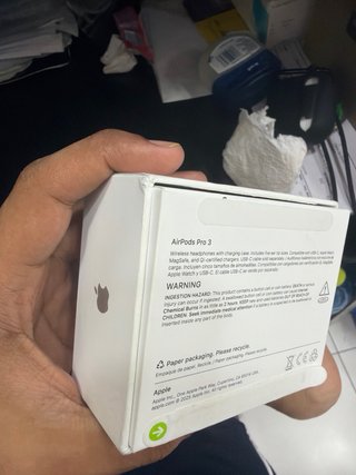 AirPods Pro 3 - Caja Abierta (A estrenar)
