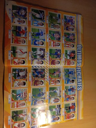 Álbum Liga Este 2011-12 Completo