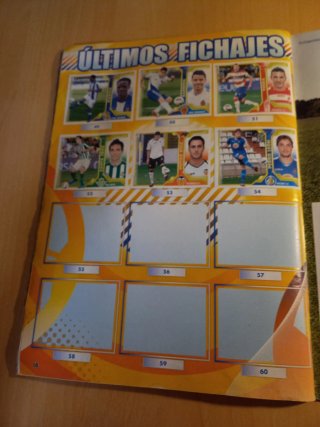 Álbum Liga Este 2011-12 Completo