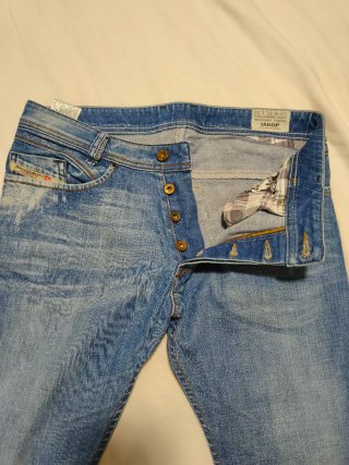 Pantalones Levi's Azules y desigual y diesel