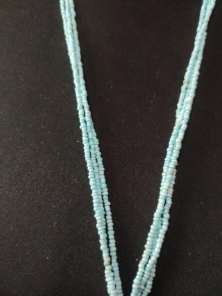 Collana etnica con ciondolo blu e argento