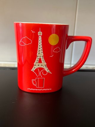 Taza Nescafé Roja París Torre Eiffel