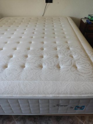 Colchón matrimonio Sealy Iowa para cama doble 150