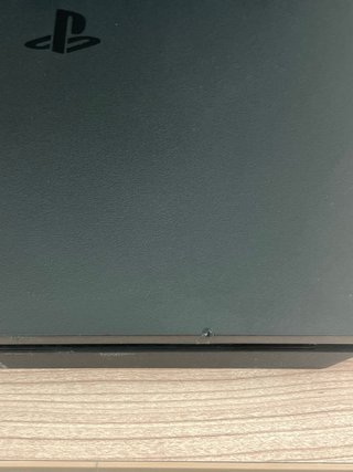 PS4 Slim 500GB + Mando + 2 Juegos