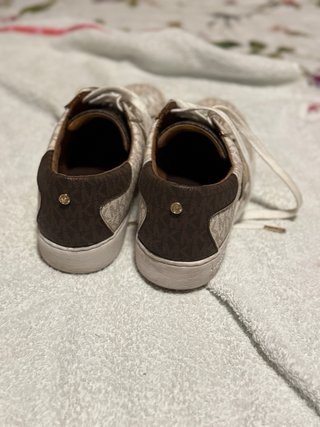 Zapatillas Michael Kors Beige y Marrón