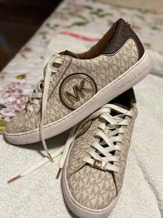 Zapatillas Michael Kors Beige y Marrón
