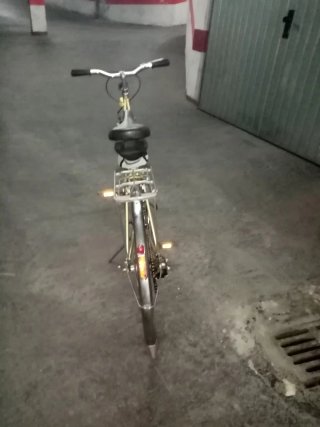 Bicicleta Clásica Dorada tlf 659799910