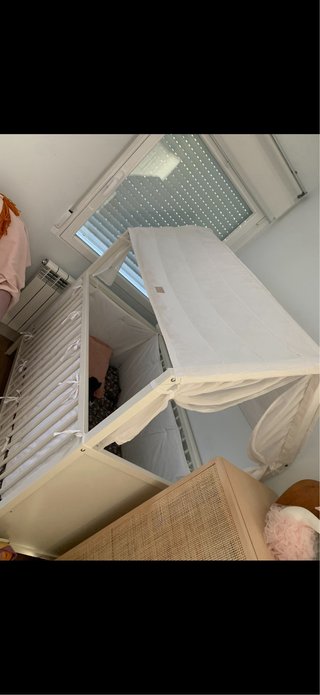 Cuna Stokke tipo casita