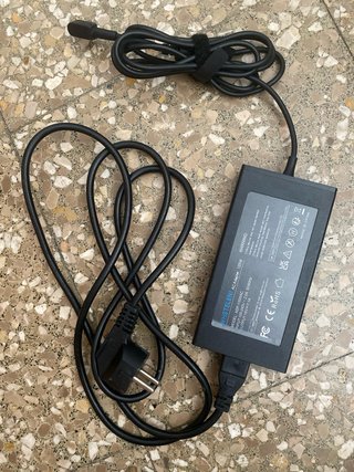 Adaptador AC WHSTELENI 135W