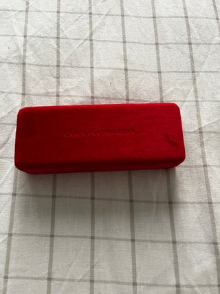 Funda para gafas Carolina Herrera roja